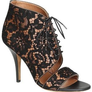 Givenchy tan heel with black lace overlay